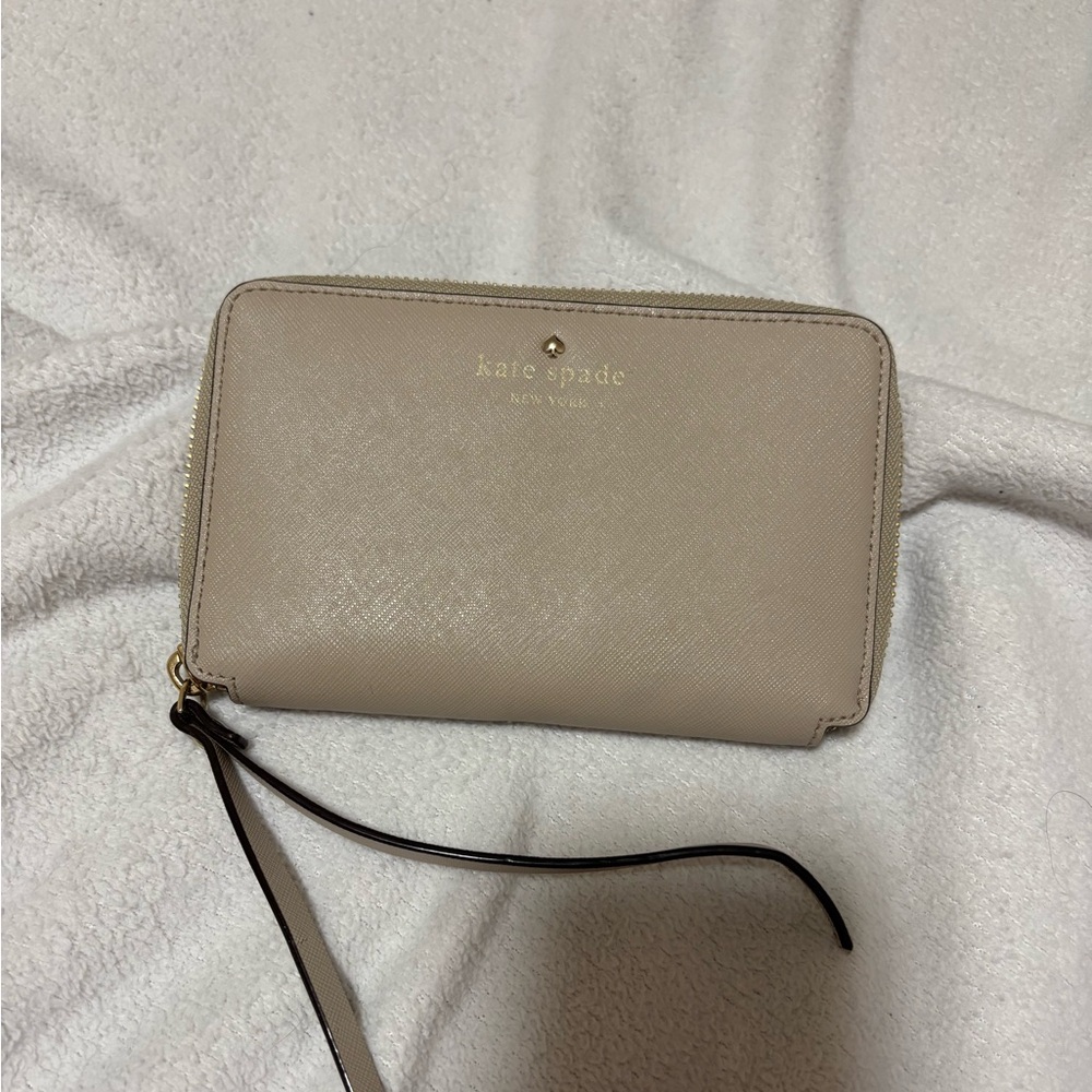 kate spade New York Beige Saffiano Wristlet Wallet